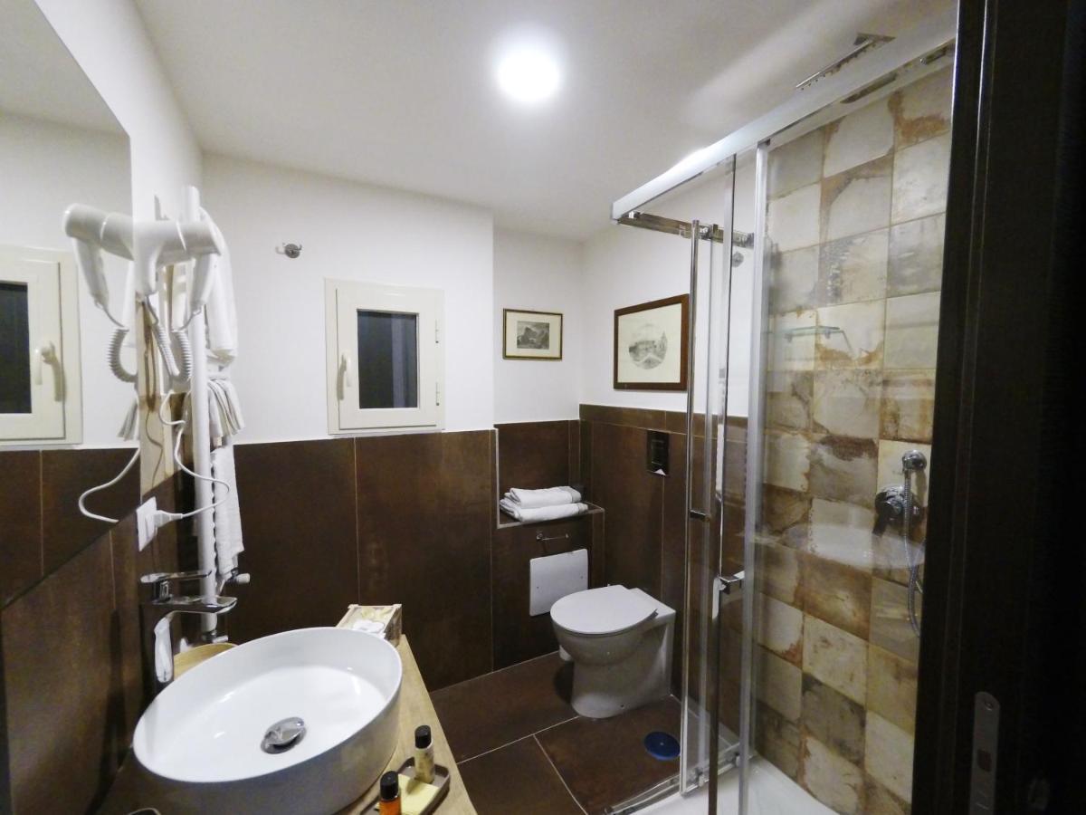 Questo Rinascimento Casa Newman ナポリ エクステリア 写真
