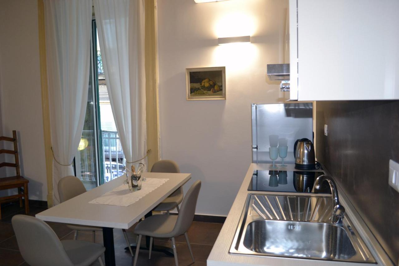 Questo Rinascimento Casa Newman ナポリ エクステリア 写真