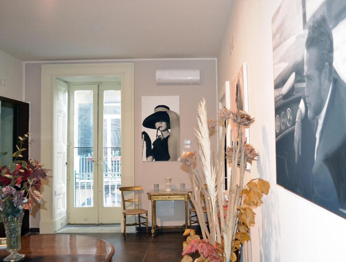 Questo Rinascimento Casa Newman ナポリ エクステリア 写真