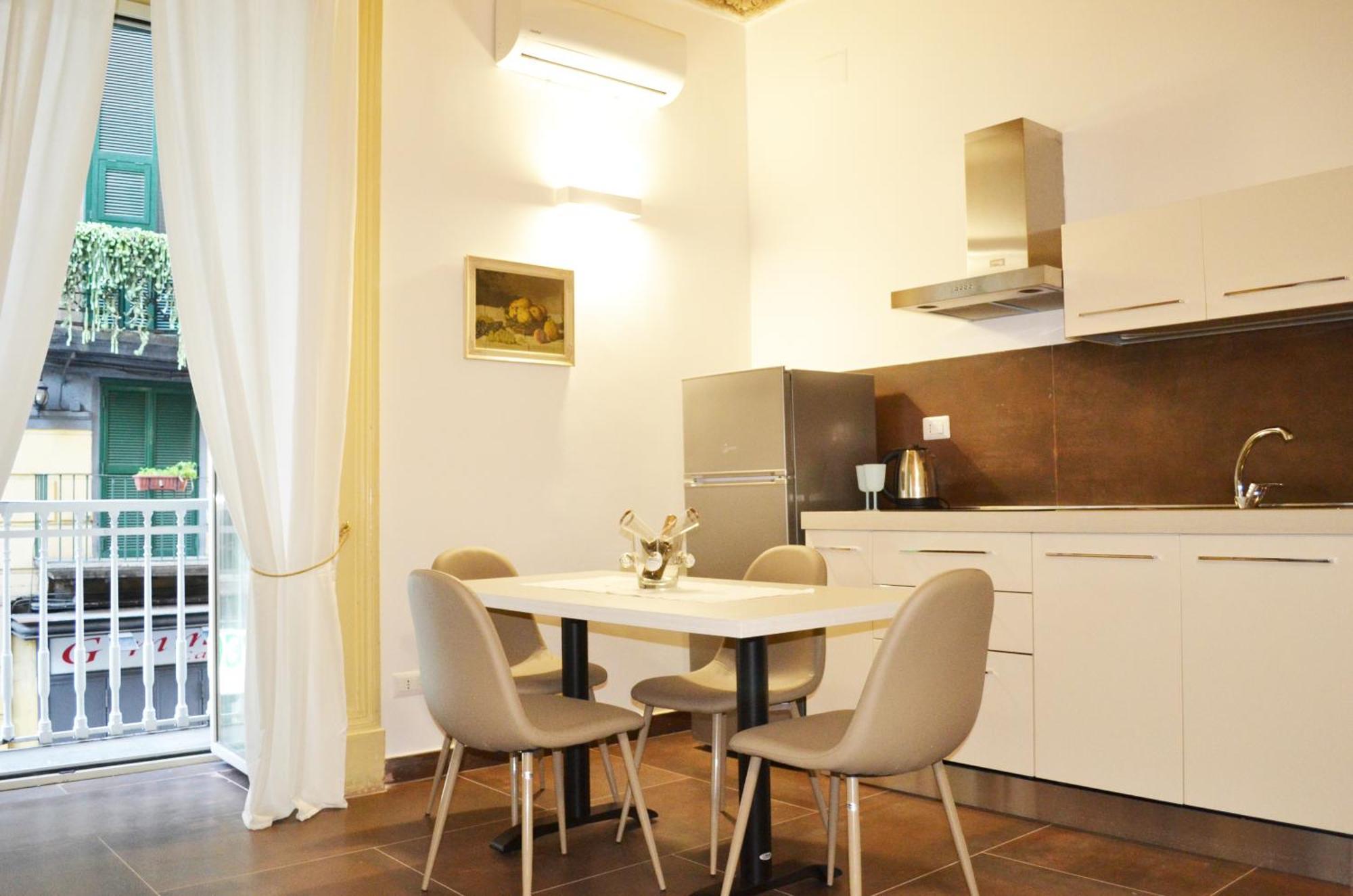 Questo Rinascimento Casa Newman ナポリ エクステリア 写真